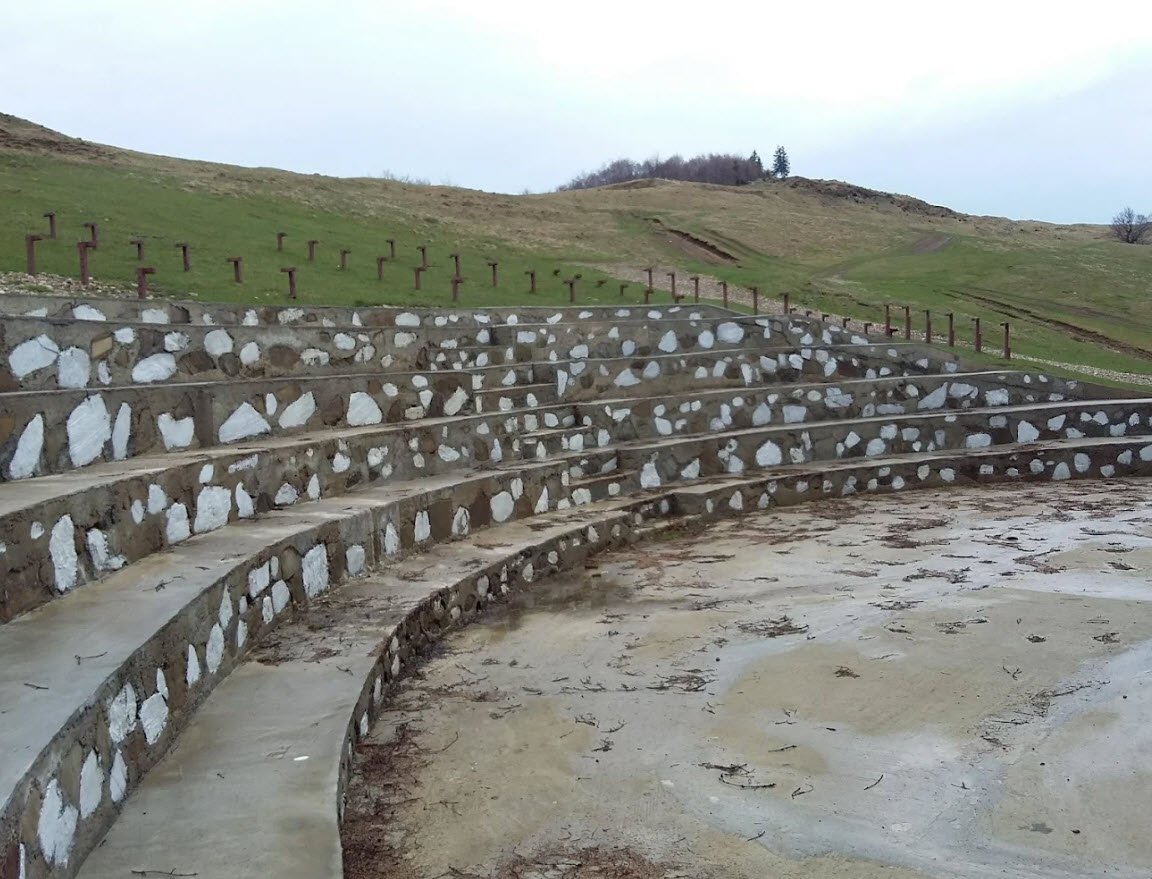 Cetatea Tabla Buții, Romania, Romania